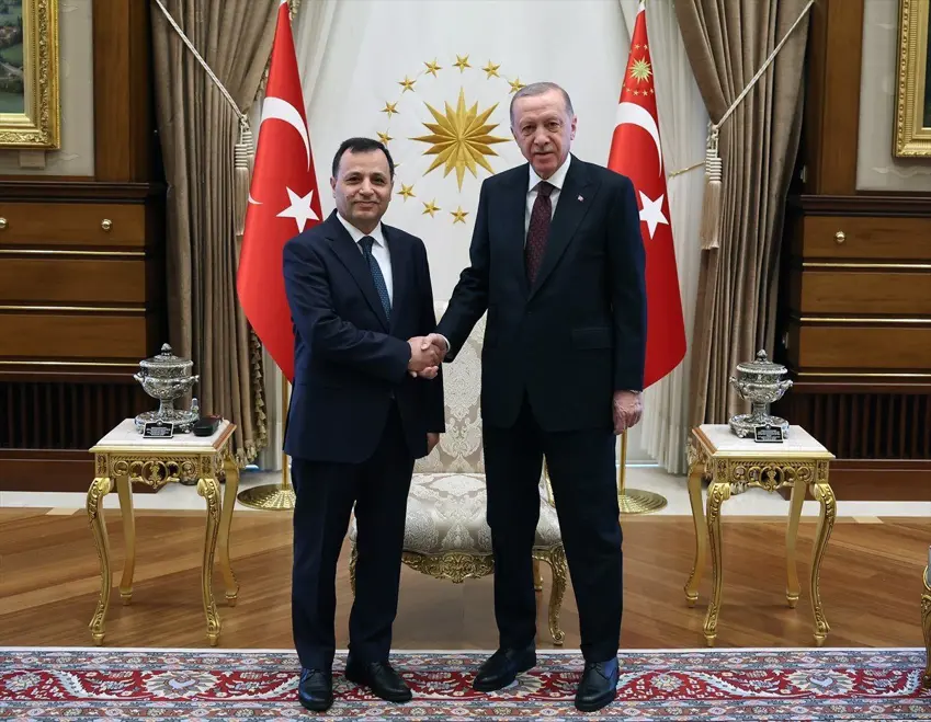 Erdoğan, AYM Başkanı Arslan’la görüştü