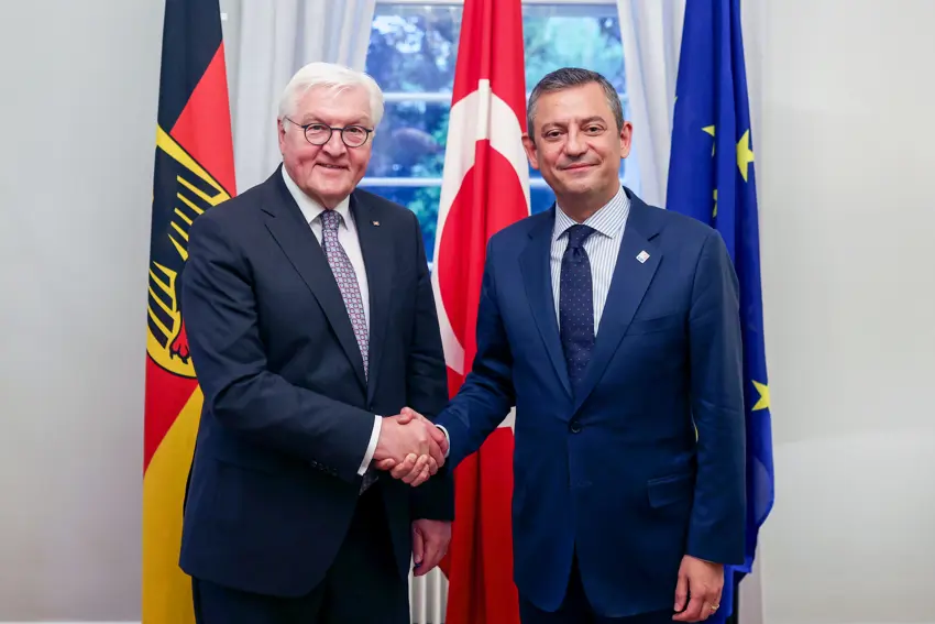 CHP Genel Başkanı Özel, Almanya Cumhurbaşkanı ile görüştü