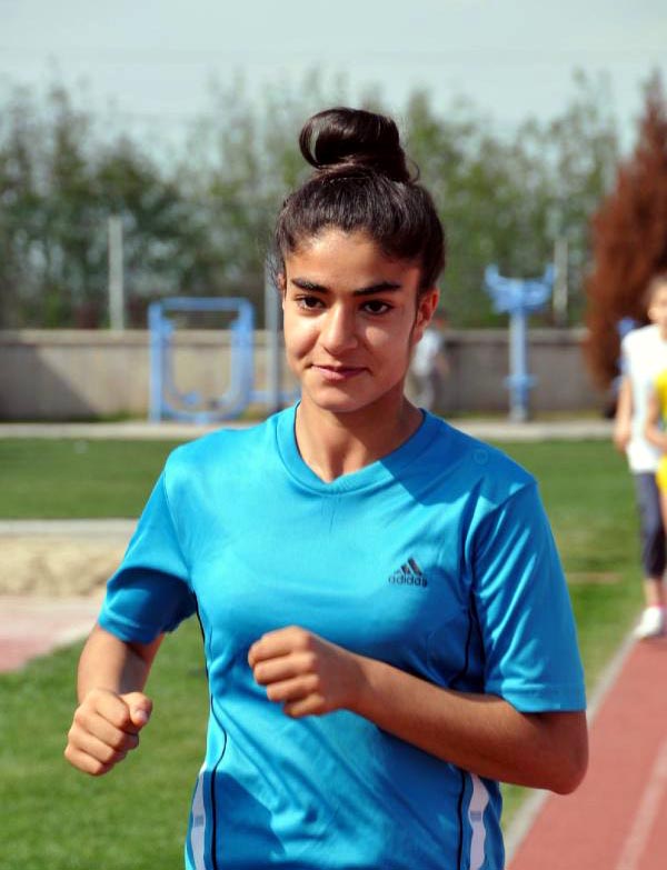 Diyarbakırlı Ayşe Tekdal, Avrupa U23 Atletizm Şampiyonası'nda altın madalya kazandı