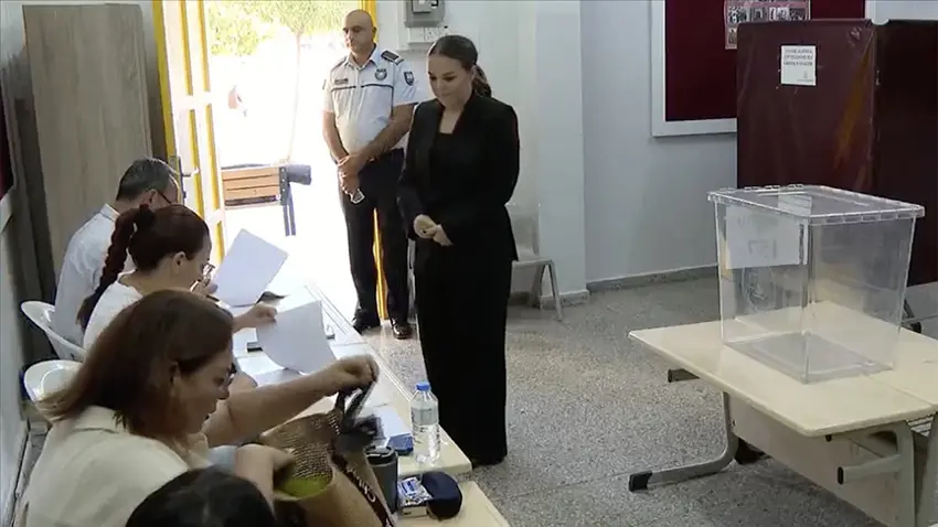 KKTC cumhurbaşkanı seçimi için sandık başında