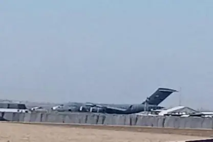 Amerîka sîlih û İHAyan şand baregehên xwe yên li Rojavayê Kurdistanê