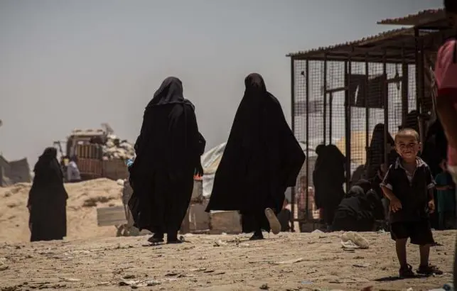 ئیدارەی کەمپی هۆڵ ژمارەی دانیشتووان ئاشکرا دەکات