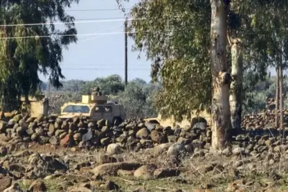 Hêzên Îsraîlê li gundewarê Quneytrayê yê Sûriyeyê bi pêş ve diçin