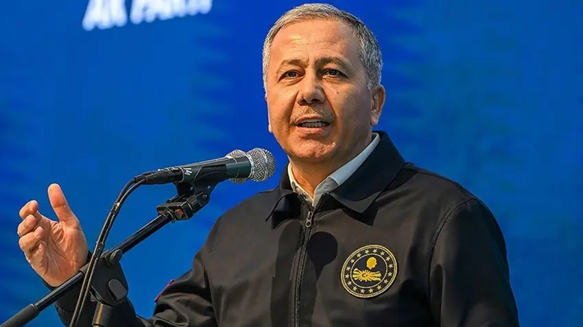 Wezîr Yerlikaya: ji roja 08.12.2024an heya niha 550 hezar Sûriyeyî dageriyan Sûriyê