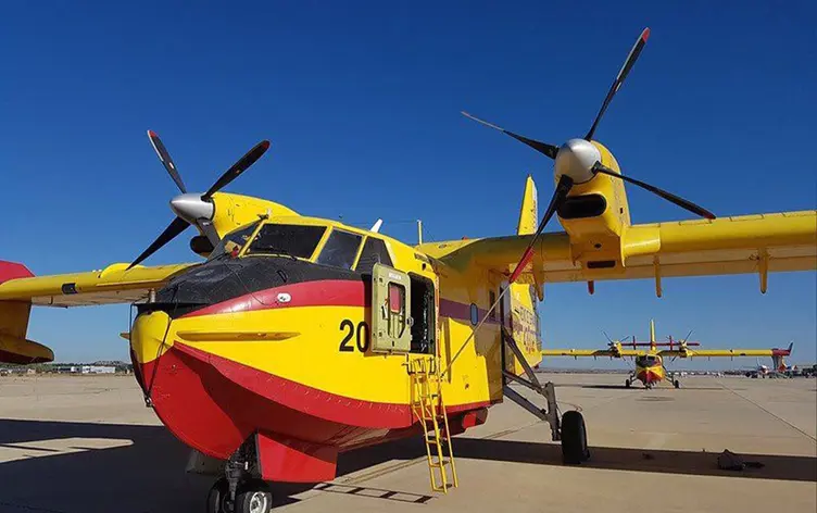 Türkiye’ye ait uçak düştü, pilot hayatını kaybetti