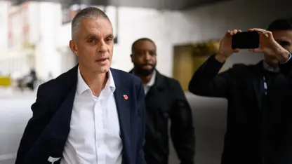 بی بی سی داوای لێبوردن لە ترامپ دەکات بەهۆی ووتارێکی دەستکاری کراو، هەواڵی ناوزڕاندنی ڕەت دەکاتەوە