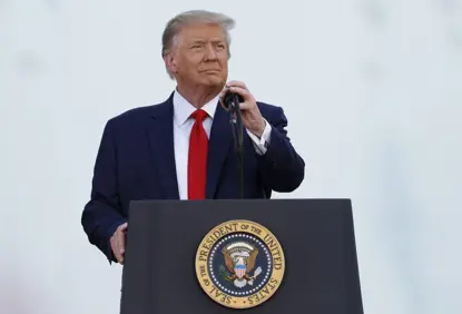 ترامپ بەنیازە بە بڕی یەک تا پێنج ملیار دۆلار سکاڵا لەسەر بی بی سی تۆمار بکات و غەرامە وەرگرێت