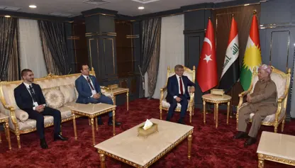 Ahmet Davutoglu bi serok Barzanî re civiya