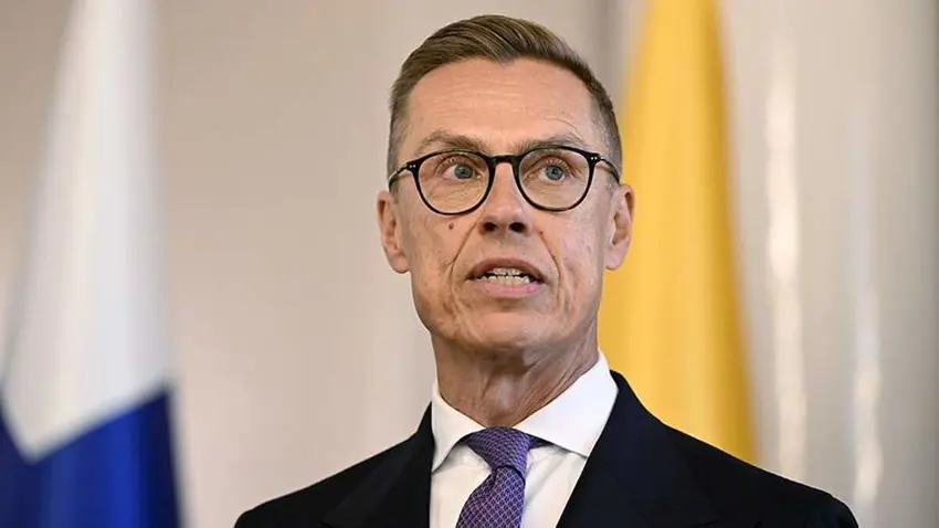 سیاسەتمەداری فینلەندی : زێلێنسکی بە هەوڵ دان بۆ شکست پێهێنانی ڕووسیا جەنگی جیهانی سێیەم ورووژێنێت