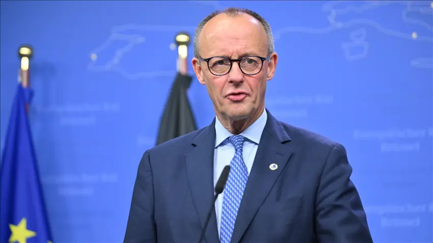 Merz: Ukrayna tek taraflı toprak tavizleri vermeye zorlanmamalı