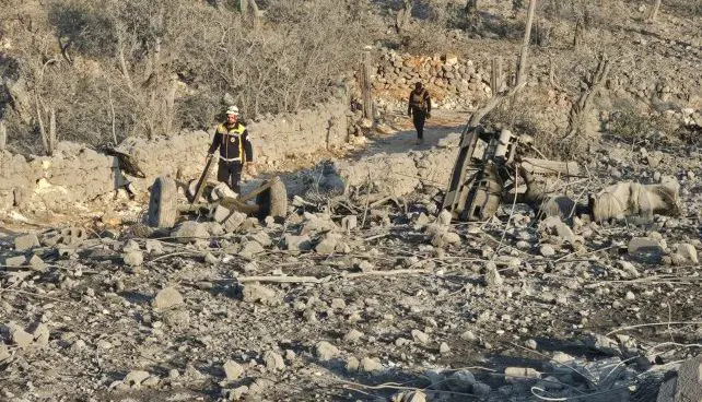 لە ئەنجامی تەقینەوەی کۆگایەکی چەک لە ئیدلب، ٥ کەس کۆچی دواییان کرد و ٩ کەسی تر بریندار بوون