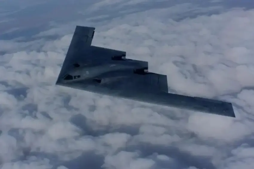 Amerîka gelek balafirên bomberanê yên B2yê sîparîs dike