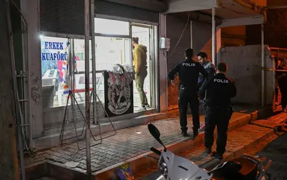 Di dukkana berber de 7 kes birîndar bûn û 3 ji wan giranin