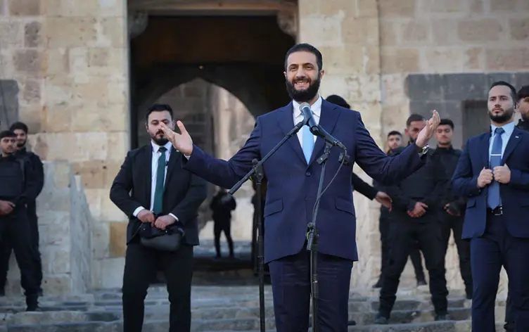 Ahmed Şara: "Suriye yeniden doğdu"