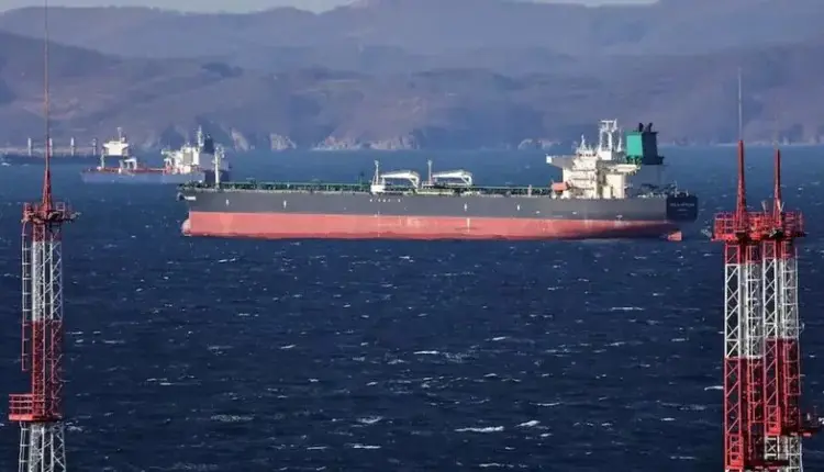 هێرشێک کەشتییە نەوتهەڵگرەکەی ڕووسیا لە کەناراوەکانی تورکیا دەکاتە ئامانج