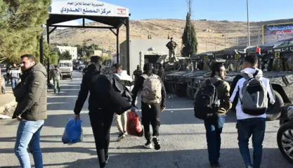 یەک ملیۆن و 200 هەزار پەنابەری سووری دوای ڕووخانی ئەسەد گەڕاونەتەوە وڵاتەکەیان