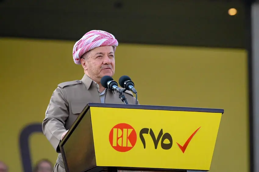 Başkan Barzani: Hayal dünyasında yaşayanlara gerekli cevabı verin!