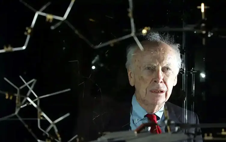 James Watson ê ku kesfa DNAyê kiribû di 97 saliyê de wefat kir