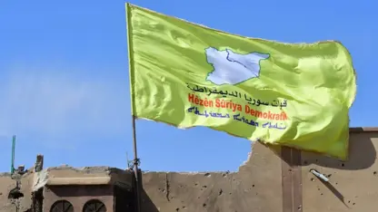 Şam’daki törenlerde Kürtlere tehditler! SDG’den kritik uyarı! 