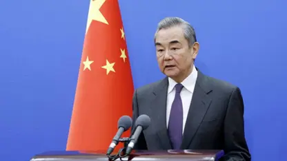 Wezîrê Çînê serdana 3 welatên Rojhilata Navîn dike