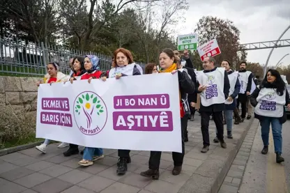 DEM Partiyê budçeya parastinê protesto kir