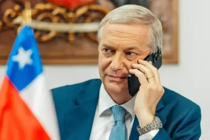 Bavê serokê Şili yê nû aşkera bû ku zabitekî Naziya ye