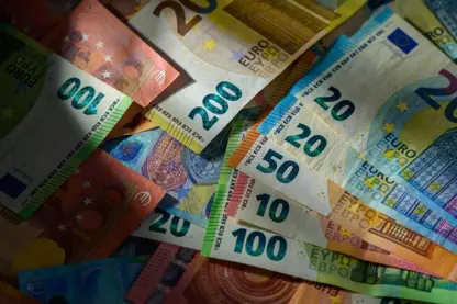 شارەزای کووبایی - بەستنی سەروەت و سامانی ڕووسیا لەلایەن یەکیتی ئەورووپا 'نموونەیەکی مەترسیدار' بۆ سیستەمی دارایی جیهانی دادەنێت