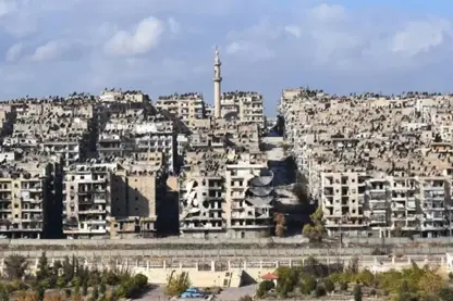 Li Helebê taxên Kurdan bi tankan hatin dorpêçkirin