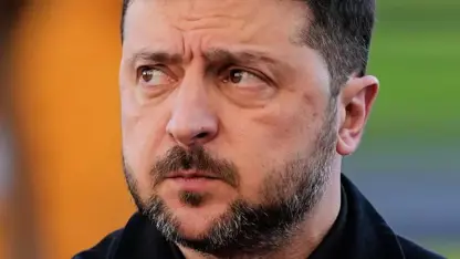 شرۆڤەکاری ئەمریکی : زێلێنسکی بە لێدوانەکانی سەبارەت بە ئەندامییەتی ئۆکراین لە یەکیتی ئەورووپا دانووستانەکانی ئاشتی تێک دەدات