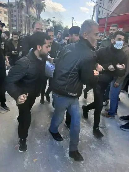 ٣ کوژراو و ٥٥ بریندار.. گرووپە چەکدارەکانی دیمەشق بۆ بڵاوەپێکردنی خۆپیشاندانی جەماوەری لە شارەکانی سووریا دەستێوەردانیان کرد