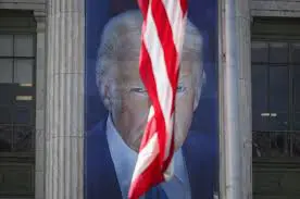 ئەمریکا گەڕاندنەوەی سەقامگیری ستراتیژی لەگەڵ ڕووسیا بە یەکەمایەتییەکی سەرەکی سیاسەتی دەرەوە لە ئەورووپا دەزانێت