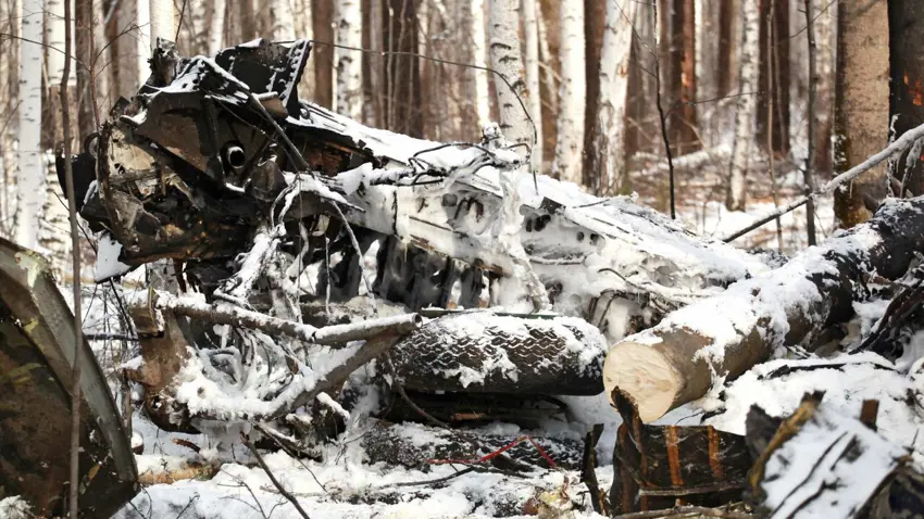 /haberresimleri/202542/rusya-nin-irkutsk-bolgesinde-bir-tu-22m3-ucagi-dustuheadLine.webp