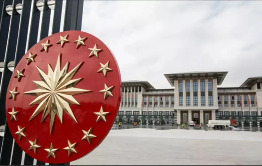 PKK’den fesih kararı: Türkiye Cumhurbaşkanlığından ‘özerklik’ açıklaması