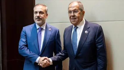 Hakan Fidan, bi Sergey Lavrov re bi telefonê axifî