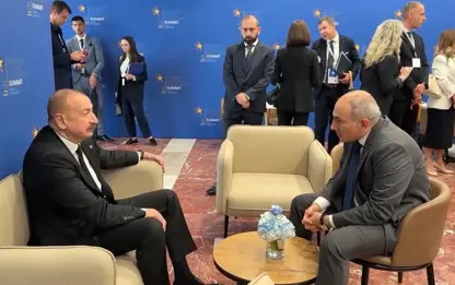Azerbaycan Cumhurbaşkanı, Paşinyan ile bir araya geldi