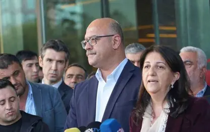 Fesih kararı sonrası, DEM Parti heyeti İmralı Adası'na gitti