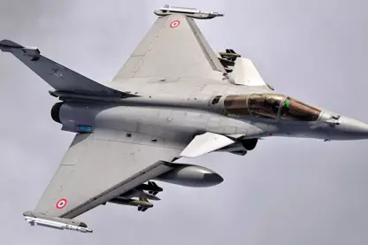 Endonezya peymana kirîna balafirên Rafale ya ji Fransayê da rawestandin