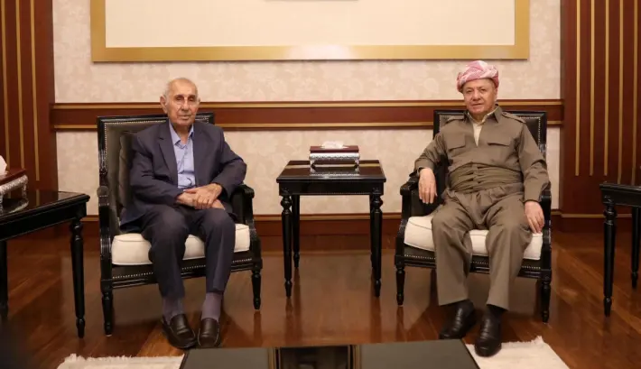 Serok Barzanî pêşwaziya helbestvan Medhet Bêxew kir