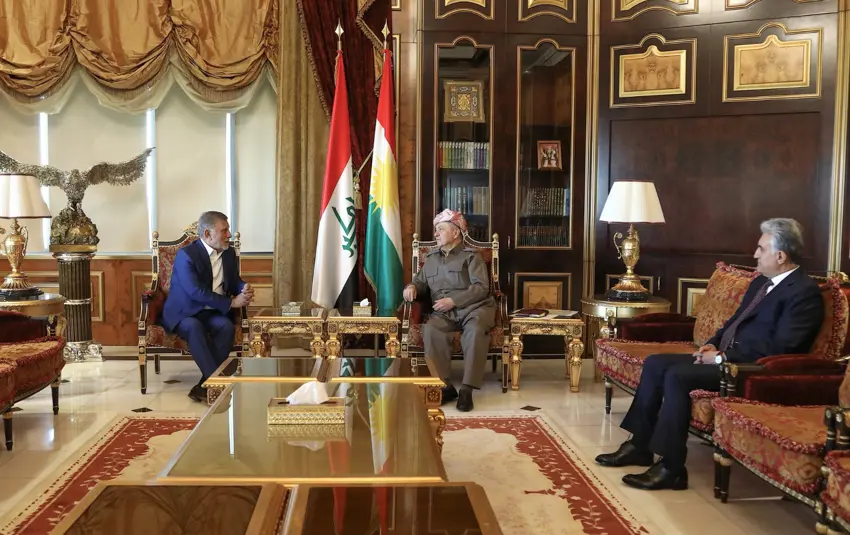 Mesud Barzani ve İzzet Şabender Irak'taki siyasi durumu görüştü