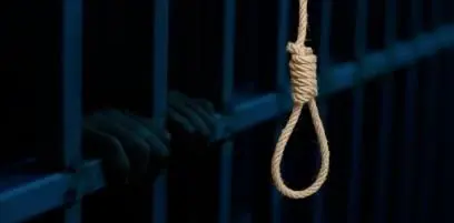 Rejîma Îranê di meha Nîsanê de 122 kes bi dar ve kirin: 29 Kurd in