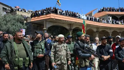 Durziyên nêzî Şamê daxwaza hikûmetê ya radestkirina çekan red dikin