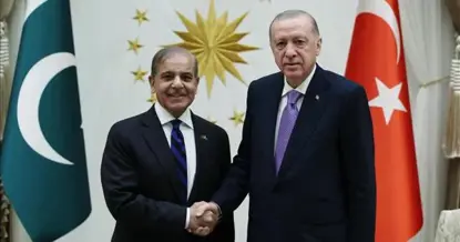 Erdoğan, Pakistan Başbakanı Şahbaz Şerif ile telefonda görüştü