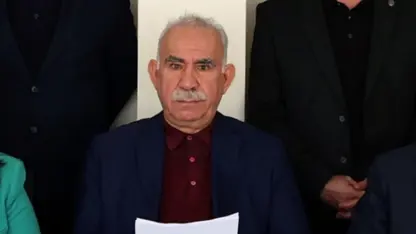 Medya Tirk: Ocalan piştî ji çav emeliyat bû bi telefonê tevlî kongreya PKKê bû