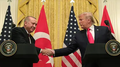 Erdoğan, bi Trump re li ser şerê Îran û Îsraîlê axifî