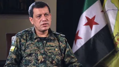 Mezlûm Ebdî vekişîna hêzên Amerîka rexne kir: Gefa DAIŞê zêdetir bûye