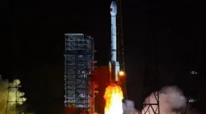Çîn satelîta ragihandinê avêt!