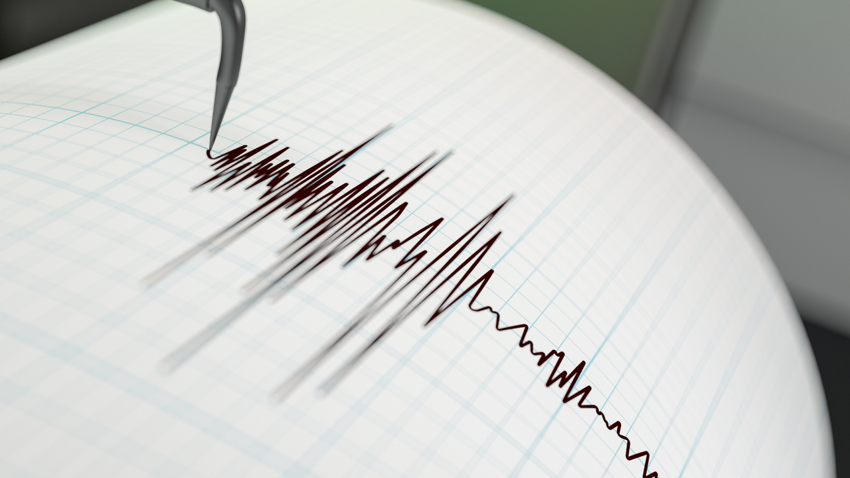 Napoli'de 4.6 büyüklüğünde deprem