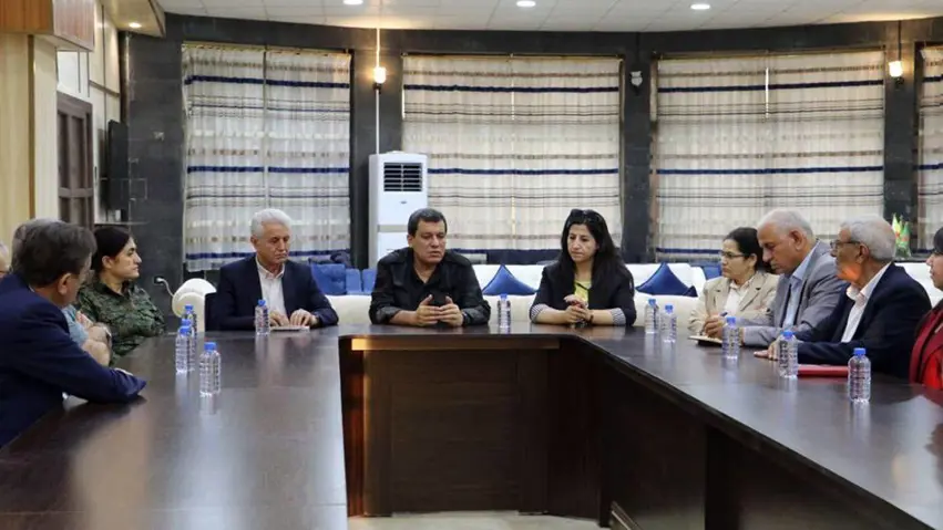 Êzidiyan hem piştgirî da şanda Rojavayê Kurdistanê hem jî rexne kir