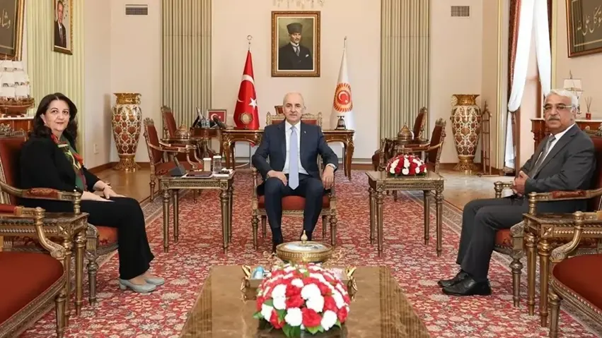 /haberresimleri/2025711/kurtulmus-em-ji-bo-avakirina-kom-syona-parlamentoy-gih-stine-dawiy-headLine.webp