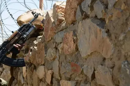 Çekdarên Belûc û yên Îranê şer kir: 4 jê polîs 3 kes mirin